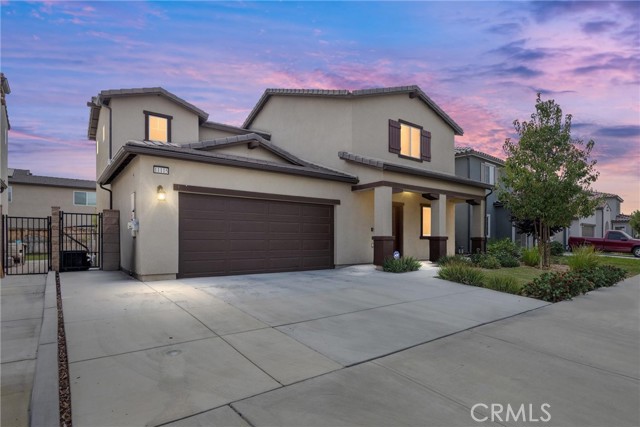 Detail Gallery Image 2 of 34 For 11115 Guaranda Pl, Bakersfield,  CA 93306 - 5 Beds | 3 Baths