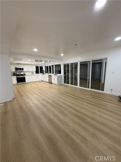 10470 Laramie photo 18
