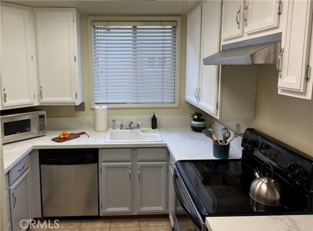 Detail Gallery Image 32 of 69 For 5653 E 2nd, Long Beach,  CA 90803 - – Beds | – Baths