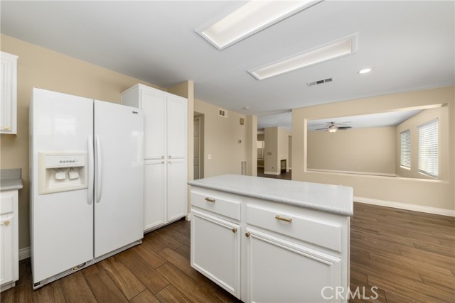 23306 Daisy Drive, Corona CA: https://media.crmls.org/medias/634fa4fa-4613-45ed-aa5d-757996d8fc76.jpg