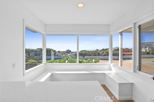 Detail Gallery Image 20 of 48 For 2501 Blue Water, Corona Del Mar,  CA 92625 - 4 Beds | 2/1 Baths
