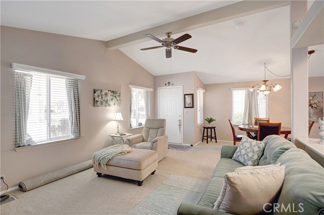 27250 Murrieta Road, Menifee CA: https://media.crmls.org/medias/634ff4c9-e9b1-4ba1-99b0-0c03fc05faa5.jpg