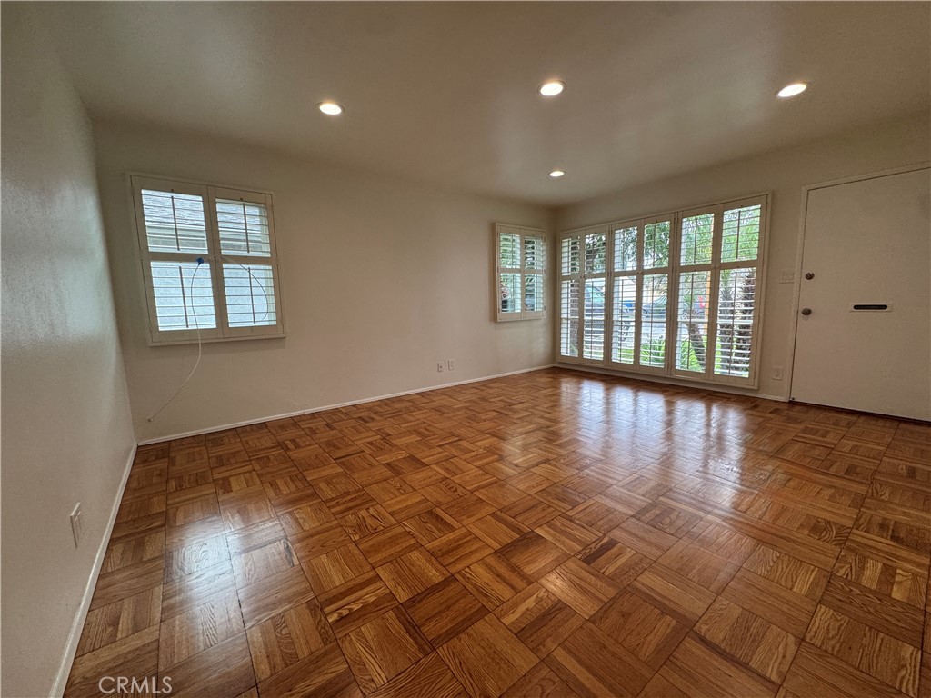 MLS #PW25273218 image #10