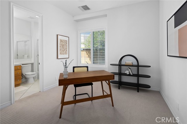 6350c99b Edf1 4893 814b 7c436e3dd71a