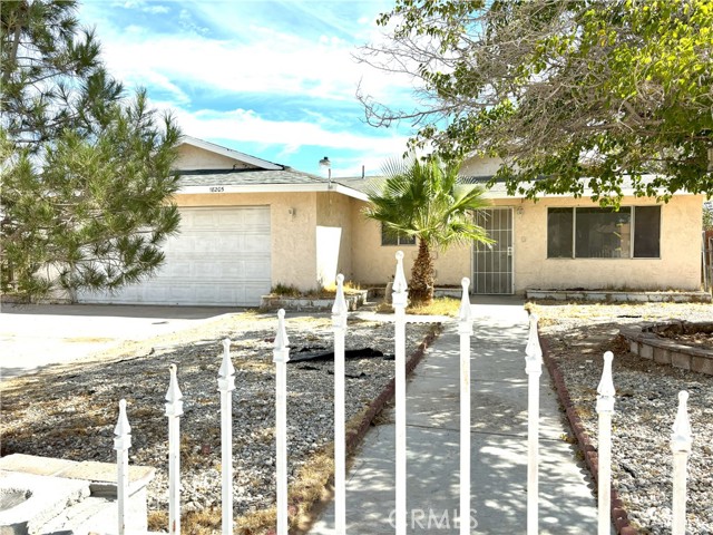 Detail Gallery Image 7 of 8 For 18205 Larkspur Rd, Adelanto,  CA 92301 - 3 Beds | 2 Baths