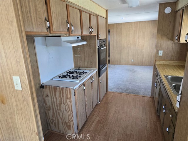 Detail Gallery Image 4 of 12 For 332 N Lyon Ave #34,  Hemet,  CA 92543 - 2 Beds | 1 Baths