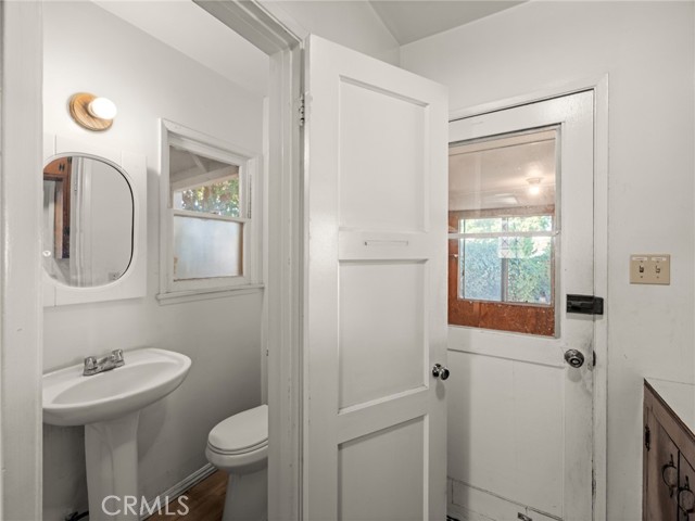 22933 Kent Avenue photo 25