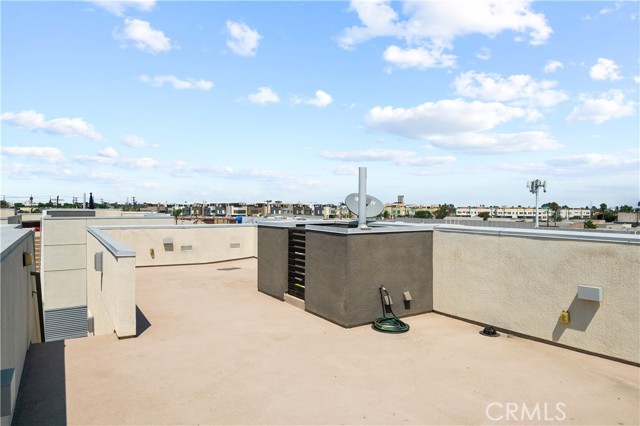 Detail Gallery Image 38 of 39 For 1533 Sullivan Ave, Costa Mesa,  CA 92627 - 2 Beds | 3/1 Baths