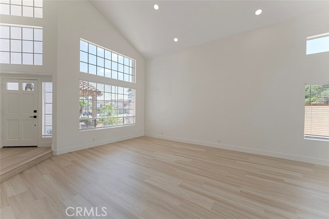 13381 Presidio Place, Tustin CA: https://media.crmls.org/medias/63531ed6-0224-4dd5-9805-07a58d3ed537.jpg