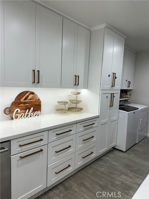 Detail Gallery Image 4 of 15 For 12280 Caladre, Downey,  CA 90242 - 4 Beds | 2 Baths