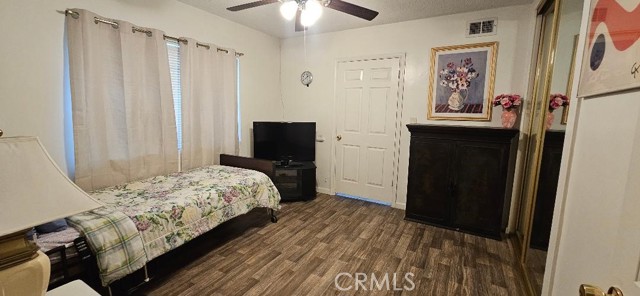  Commercial for Sale in Granada Hills, California