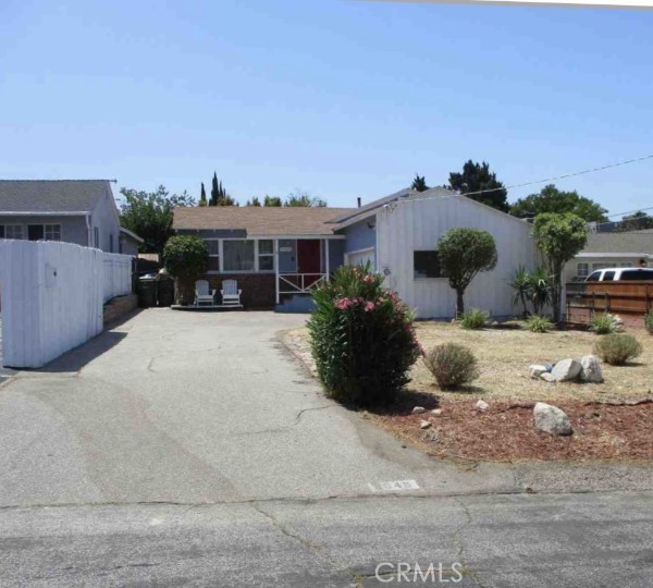 Detail Gallery Image 1 of 1 For 8048 Wentworth St, Sunland,  CA 91040 - 3 Beds | 2 Baths