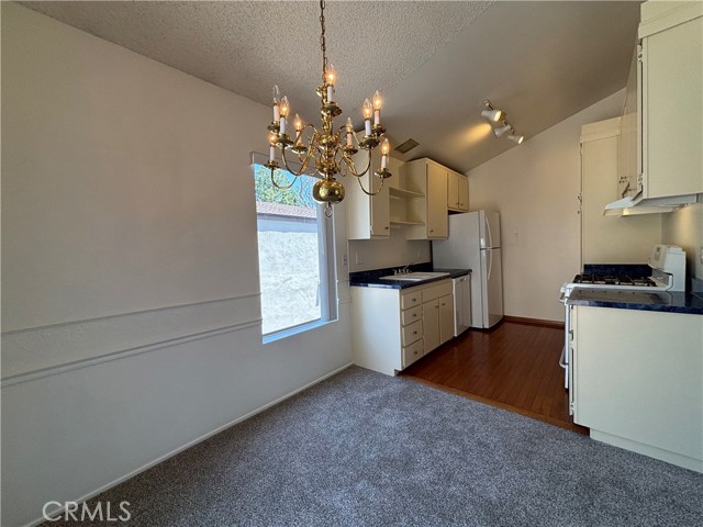 Detail Gallery Image 11 of 39 For 1350 Cabrillo Park Dr #F,  Santa Ana,  CA 92701 - 1 Beds | 1 Baths