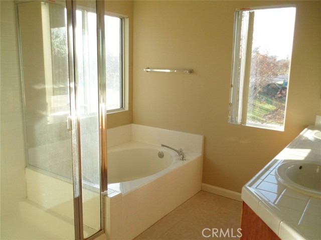 Detail Gallery Image 14 of 71 For 30665 Spring Deep Terrace, Menifee,  CA 92584 - 4 Beds | 3 Baths