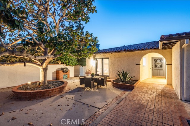 505 Via Media, Palos Verdes Estates, California 90274, 3 Bedrooms Bedrooms, ,1 BathroomBathrooms,Residential,For Sale,Via Media,SB24230647