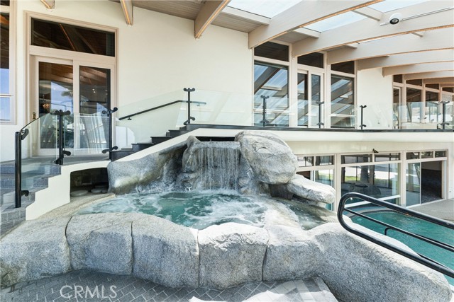 2360 Boulder Bluffs Court, Riverside CA: https://media.crmls.org/medias/6356231c-ddda-4740-9c81-7a6134fd2db1.jpg