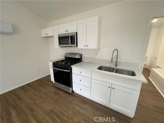 25141 Silent Creek Road, Moreno Valley CA: https://media.crmls.org/medias/63562d3f-4942-4194-83f5-5d1d14719b4f.jpg