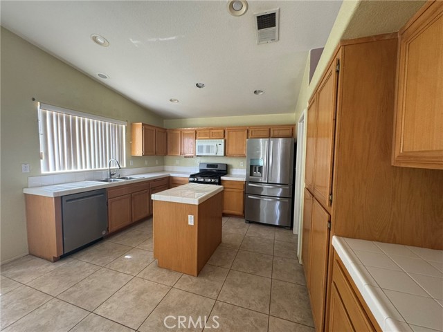 Detail Gallery Image 6 of 25 For 47590 Sugar Loaf, Indio,  CA 92201 - 4 Beds | 3 Baths