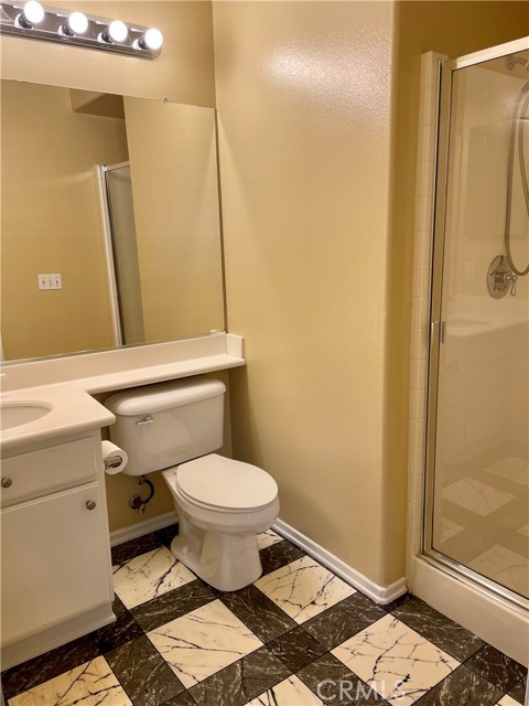 Detail Gallery Image 10 of 15 For 149 Islington, Irvine,  CA 92620 - 3 Beds | 3 Baths