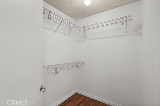 25712 Le Parc, Lake Forest CA: https://media.crmls.org/medias/6357db9e-b428-4e8d-9125-afd1c314b2d8.jpg