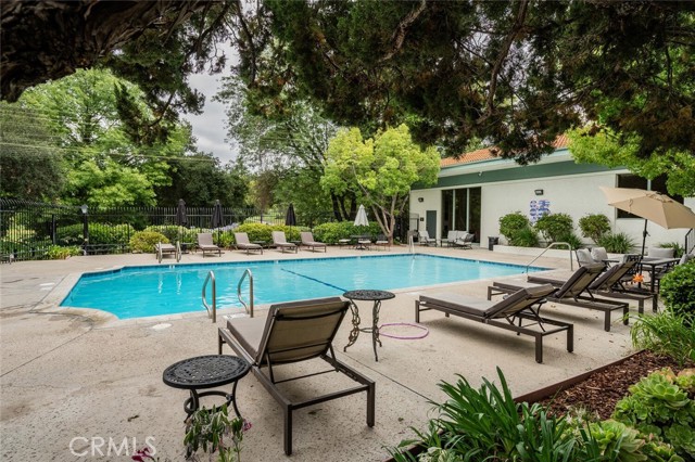 4652 Park Granada, Calabasas CA: https://media.crmls.org/medias/6357fc3d-7df7-427e-91cb-3bbf471d20a1.jpg