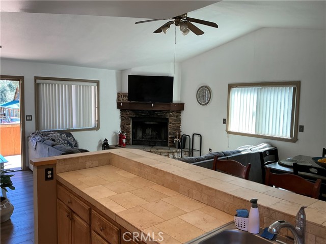 Detail Gallery Image 12 of 17 For 1960 Baldwin Lake, –,  CA 92314 - 2 Beds | 1 Baths