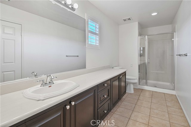 Detail Gallery Image 29 of 44 For 27976 Red Pine Ct, Valencia,  CA 91354 - 2 Beds | 3 Baths