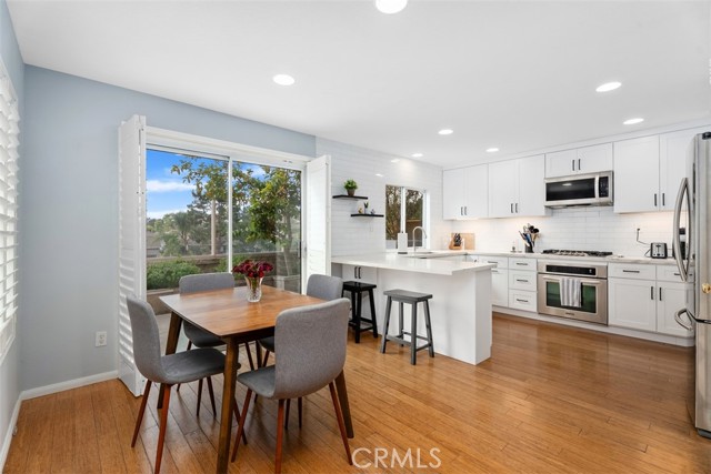 Front Image Thumbnail for CROC26050354