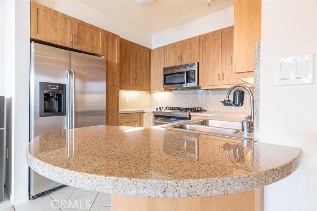 Detail Gallery Image 14 of 32 For 267 S San Pedro St #210,  Los Angeles,  CA 90012 - 2 Beds | 2 Baths