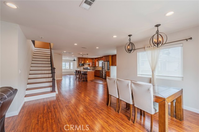 21514 Ellinwood Drive, Torrance CA: https://media.crmls.org/medias/635ad4f5-d3cc-4b05-90fb-373de6bd5aa1.jpg