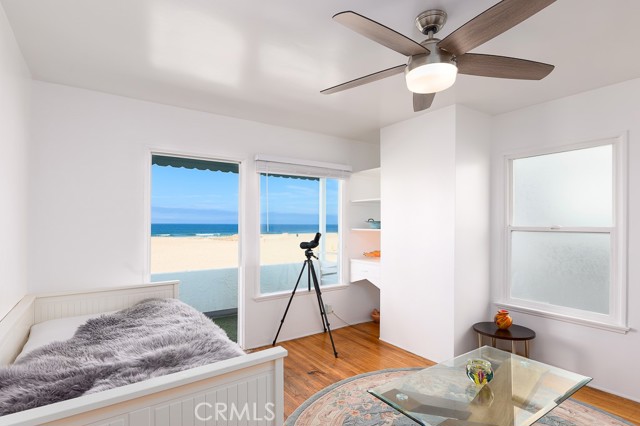 Detail Gallery Image 23 of 24 For 528 the Strand, Hermosa Beach,  CA 90254 - 4 Beds | 4 Baths