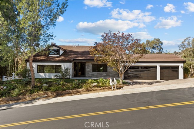 Front Image Thumbnail for CRSR25244135