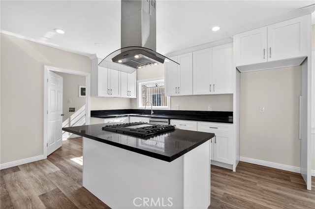 Detail Gallery Image 6 of 26 For 8734 Dalton, Los Angeles,  CA 90047 - 3 Beds | 2 Baths