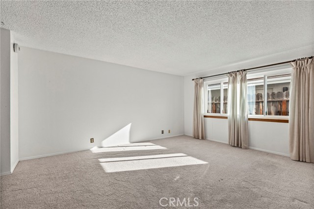 Detail Gallery Image 13 of 28 For 523 Rose Ln, Paso Robles,  CA 93446 - 4 Beds | 2 Baths