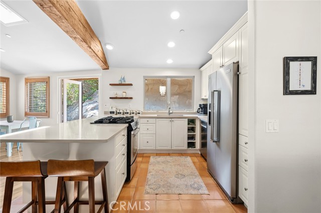 Detail Gallery Image 7 of 25 For 2072 Hidden Valley Canyon, Laguna Beach,  CA 92651 - 3 Beds | 2 Baths