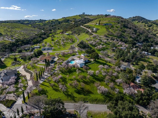 1026 Merry Hill Road, Paso Robles, CA 