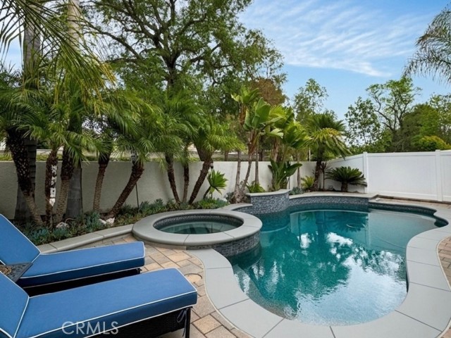 Image 1 of 68 For 3 Via Amor  