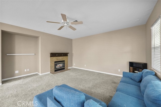 Detail Gallery Image 18 of 43 For 43891 42nd St, Lancaster,  CA 93536 - 3 Beds | 3 Baths