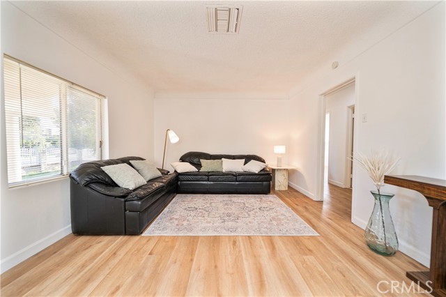 Detail Gallery Image 6 of 33 For 10351 Mildred St, El Monte,  CA 91733 - 3 Beds | 2 Baths