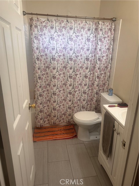 Detail Gallery Image 10 of 13 For 6339 Morse Ave #202,  North Hollywood,  CA 91606 - 3 Beds | 2 Baths