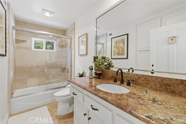 Detail Gallery Image 13 of 26 For 28834 Countryside, Agoura Hills,  CA 91301 - 5 Beds | 4 Baths