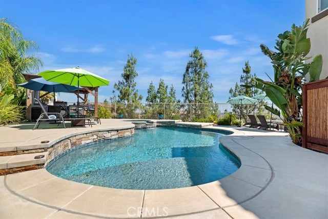 Detail Gallery Image 48 of 69 For 29 Plaza Lucerna, Lake Elsinore,  CA 92532 - 4 Beds | 3/1 Baths