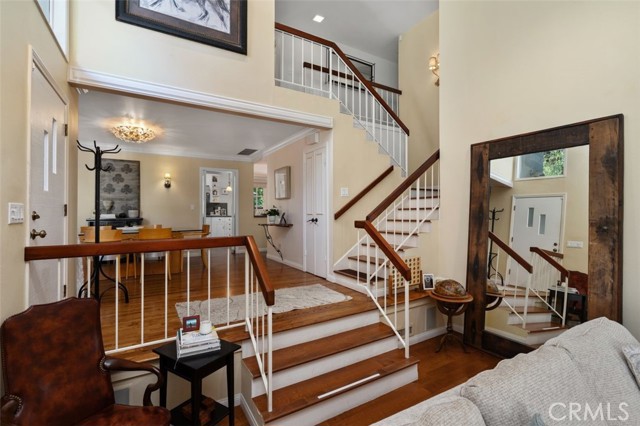 Detail Gallery Image 12 of 50 For 2790 Woodwardia Dr, Los Angeles,  CA 90077 - 5 Beds | 4 Baths
