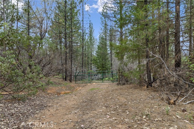 2168 Bear Creek Road, Upper Lake CA: https://media.crmls.org/medias/6360d17c-0def-48cd-9245-a1ddd0fb873f.jpg