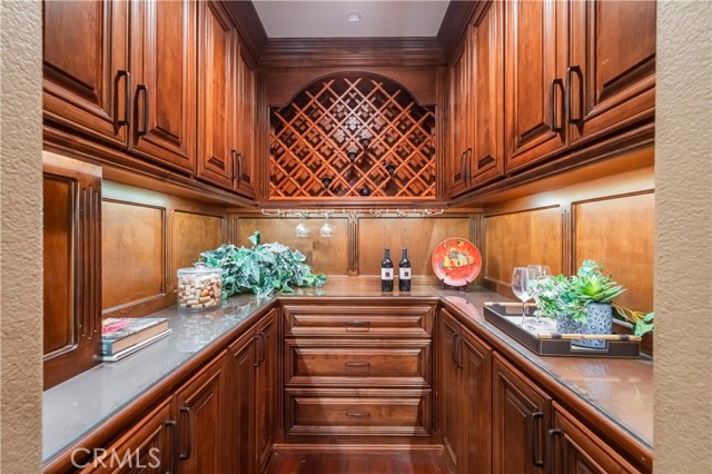 369 Ashbury Lane, Upland CA: https://media.crmls.org/medias/6360d2a3-a13f-48bc-b3f5-b1328d72b9dd.jpg