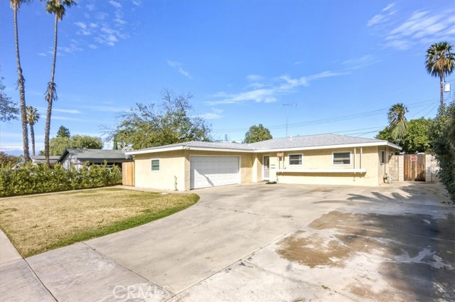 Front Image Thumbnail for CRIV26010609