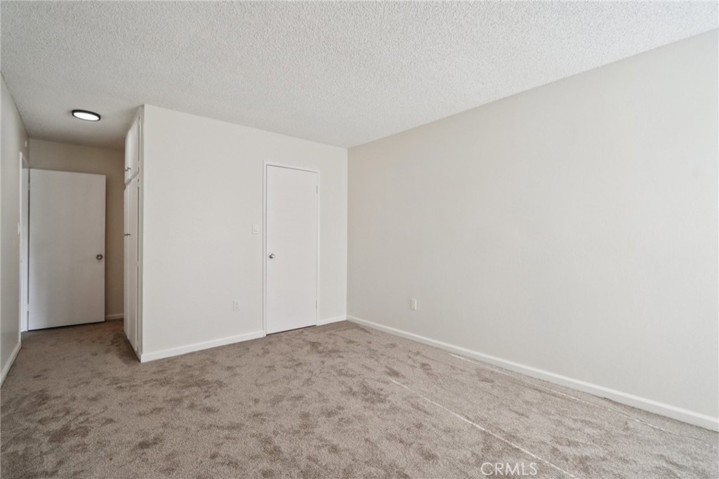 6362b451 36ba 4cb6 9704 37abd1d42476