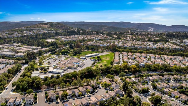 Detail Gallery Image 40 of 45 For 7 Plateau, Aliso Viejo,  CA 92656 - 3 Beds | 3 Baths
