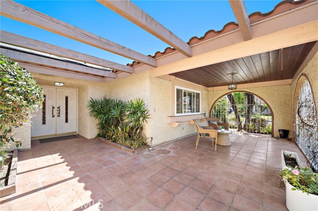 19352 Sailwind Lane, Huntington Beach CA: https://media.crmls.org/medias/636366d4-e03f-44cf-9642-94177008d672.jpg