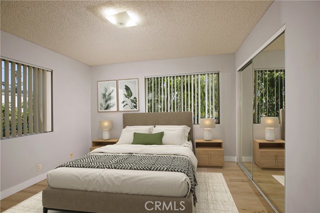 1421 5th, 10 photo 23